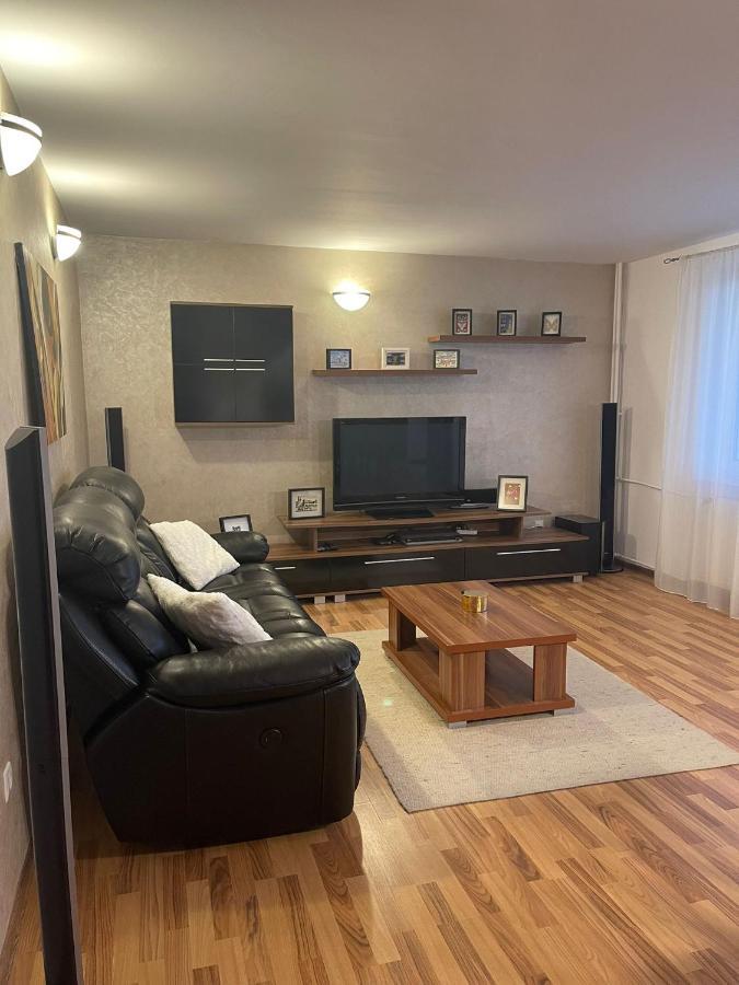 Angels Apartment Oradea Εξωτερικό φωτογραφία