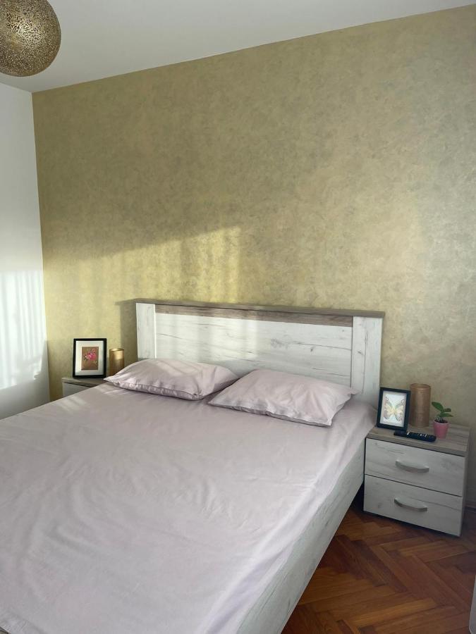 Angels Apartment Oradea Εξωτερικό φωτογραφία