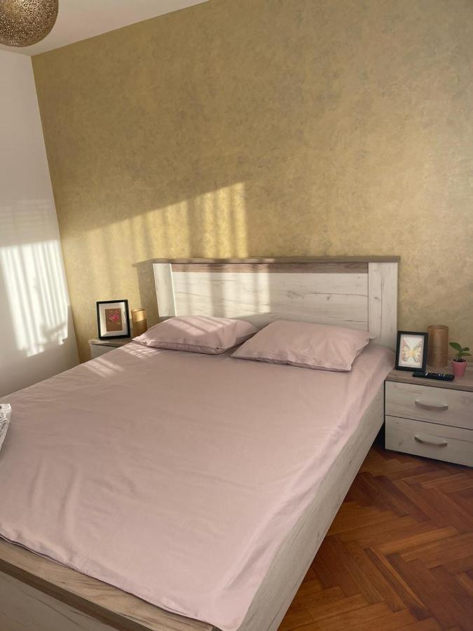 Angels Apartment Oradea Εξωτερικό φωτογραφία
