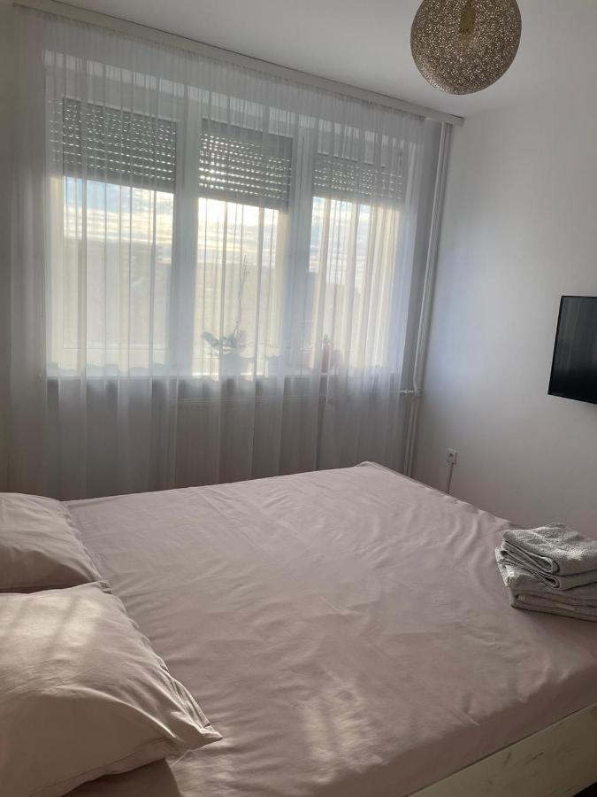 Angels Apartment Oradea Εξωτερικό φωτογραφία